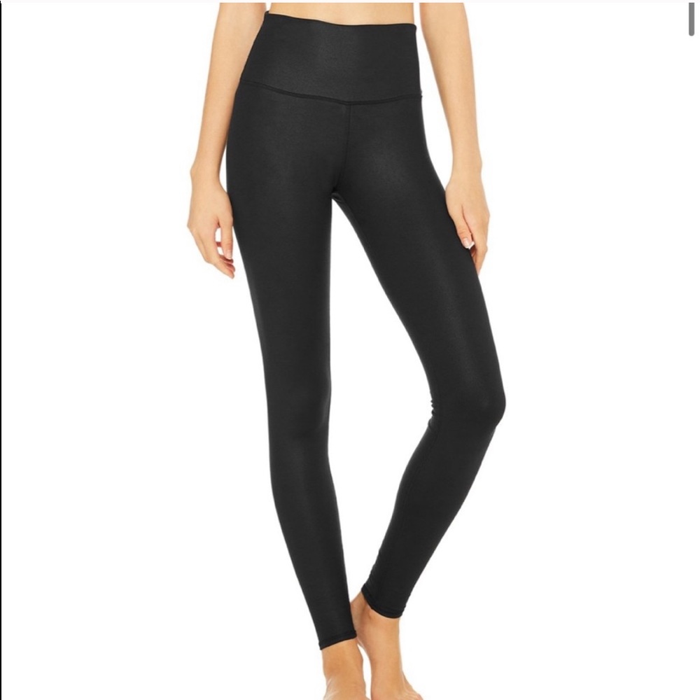 NEW ALO Yoga Black High-Waist Airlift Leggings - Picture 2 of 6